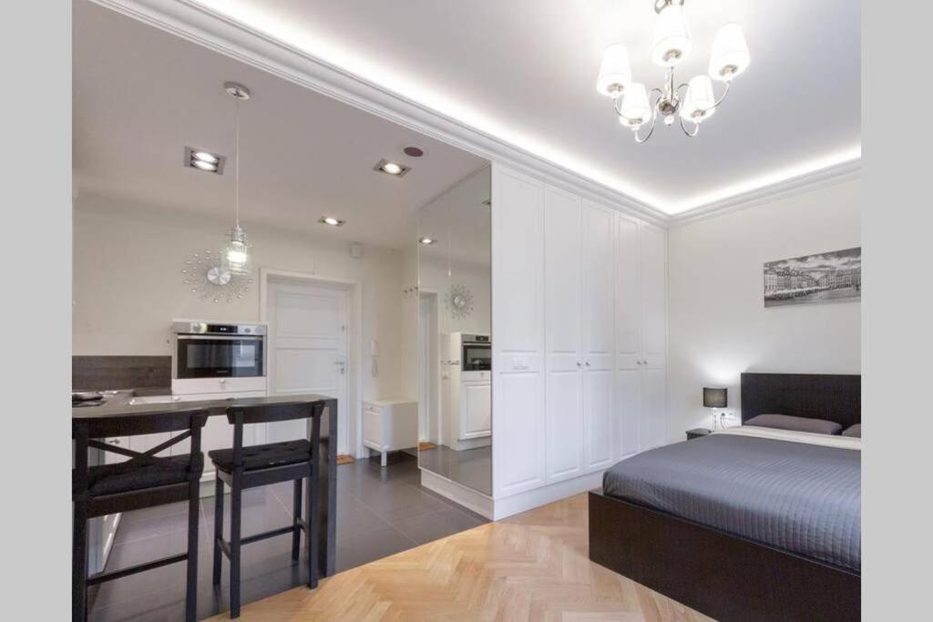 Apartamenty-Mi Crystal Varsovie Extérieur photo